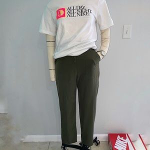 Women’s Nike Luxe Training Pant